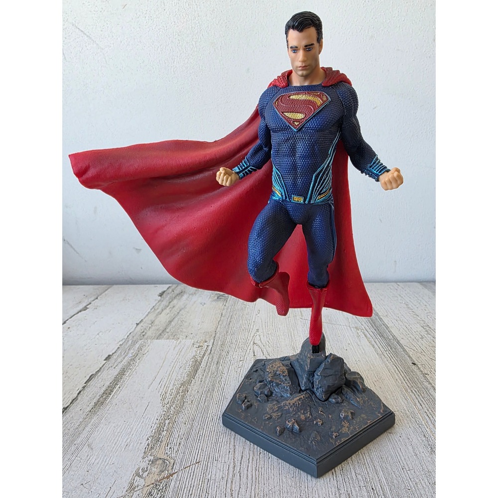 justice Superman league statue figurine plastic action flying decor
